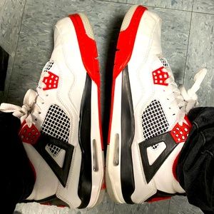 Jordan 4’s “Fire Red”